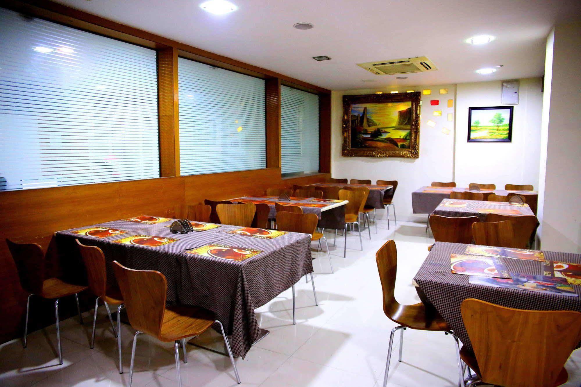Ksr Park Hotel Hyderabad Exterior foto